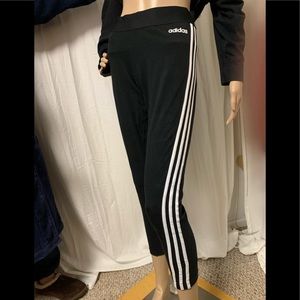 ADIDAS 3 striped Leggings Crop, Sz LG, BWOT